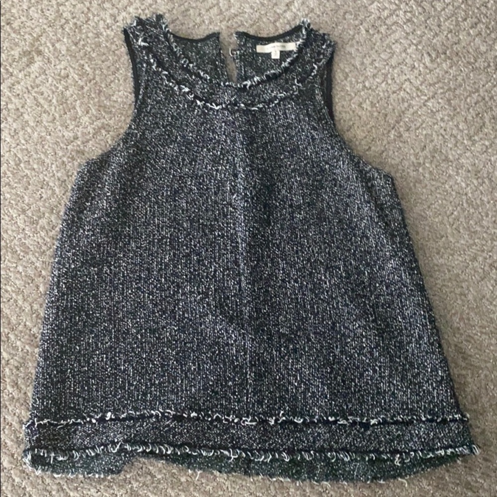41 Hawthorn Small Top